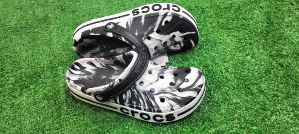 crocs Bayaband camo clog black