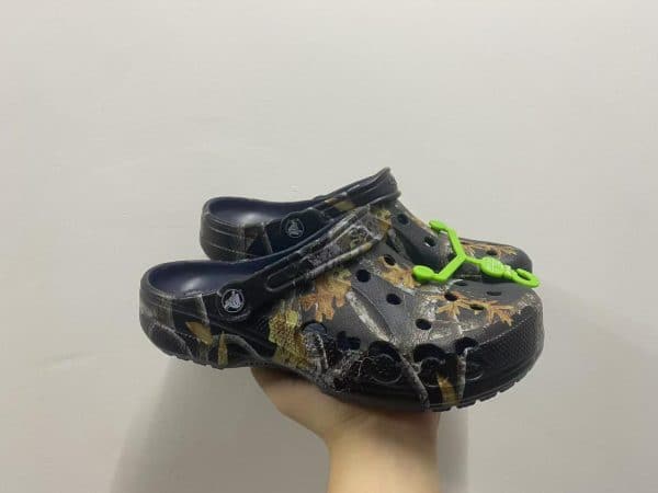 CROCS BAYA PRINT NAVY CLOG