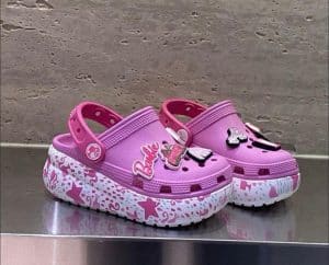crocs crush Barbie clog kids - Image 2