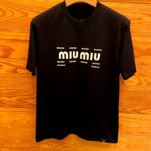 miu miu  تيشرت بلاك هورس بوليفار قطن اسود